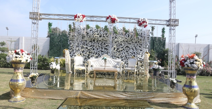 4 Best Wedding Decoration Ideas